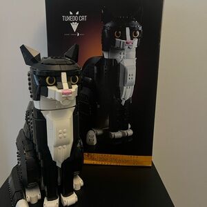 Lego Tuxedo Cat